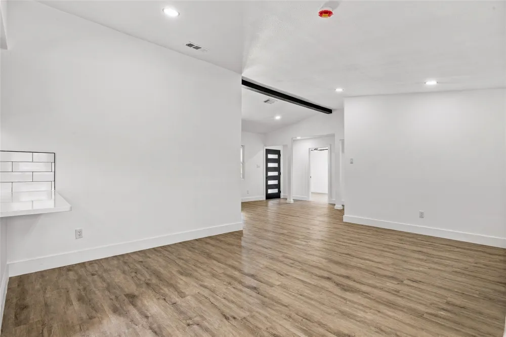 3306 Ridgehaven Street Irving, TX 75062