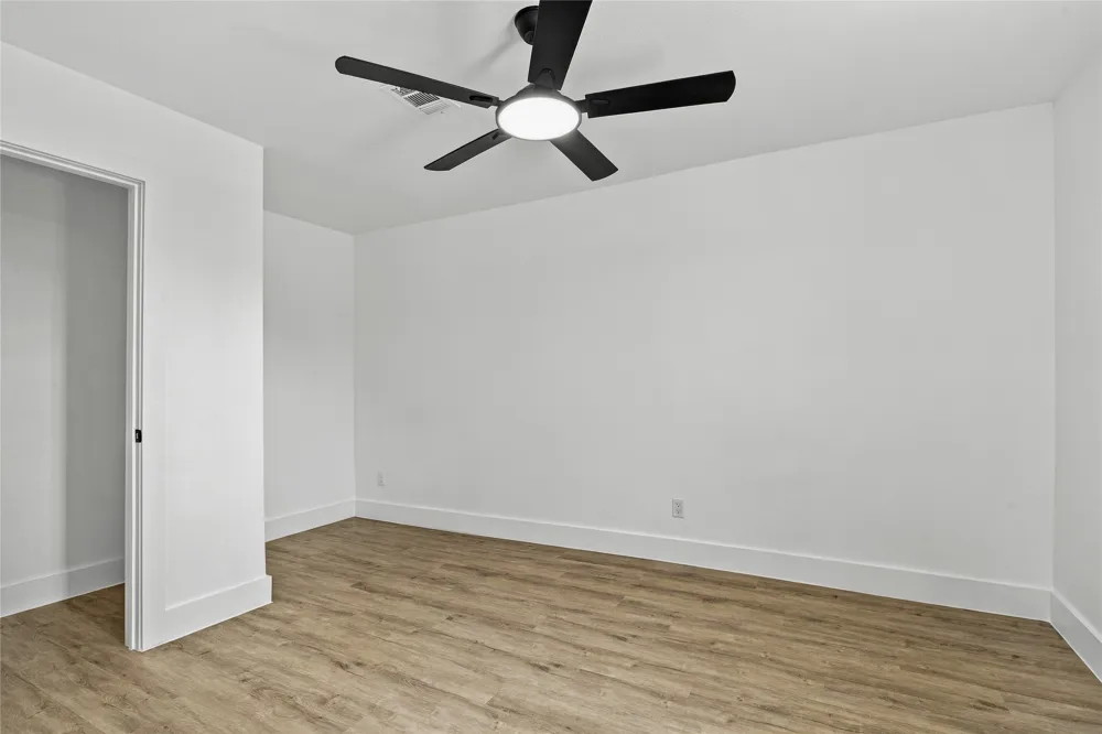 3306 Ridgehaven Street Irving, TX 75062