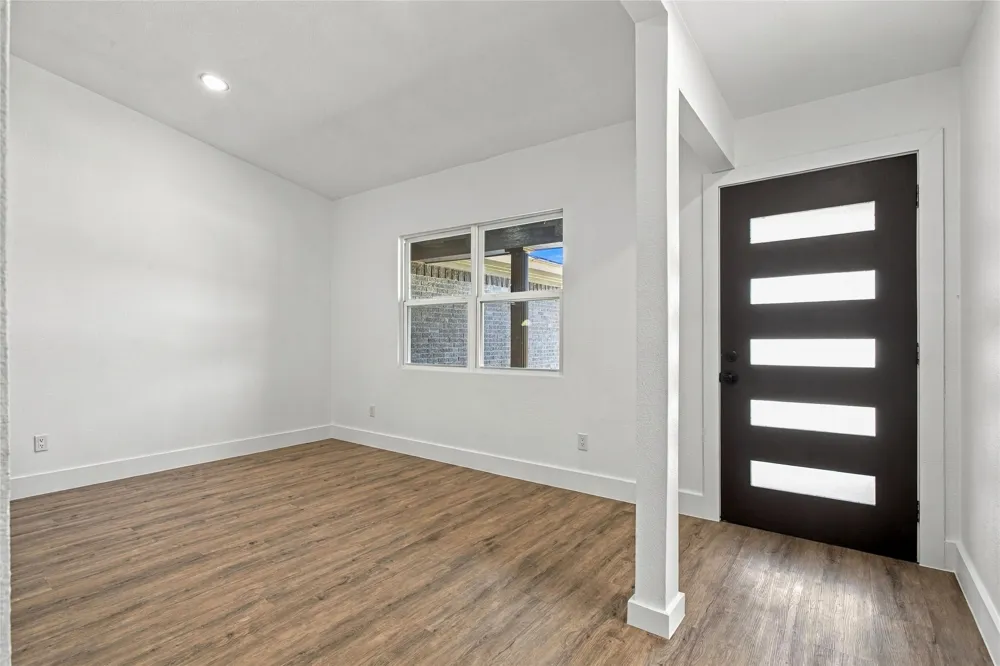 3306 Ridgehaven Street Irving, TX 75062