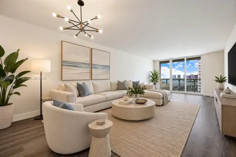 19380 Collins Ave #1023