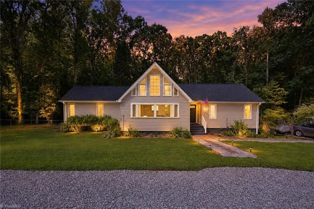 5616 Cates Drive Greensboro, NC 27409