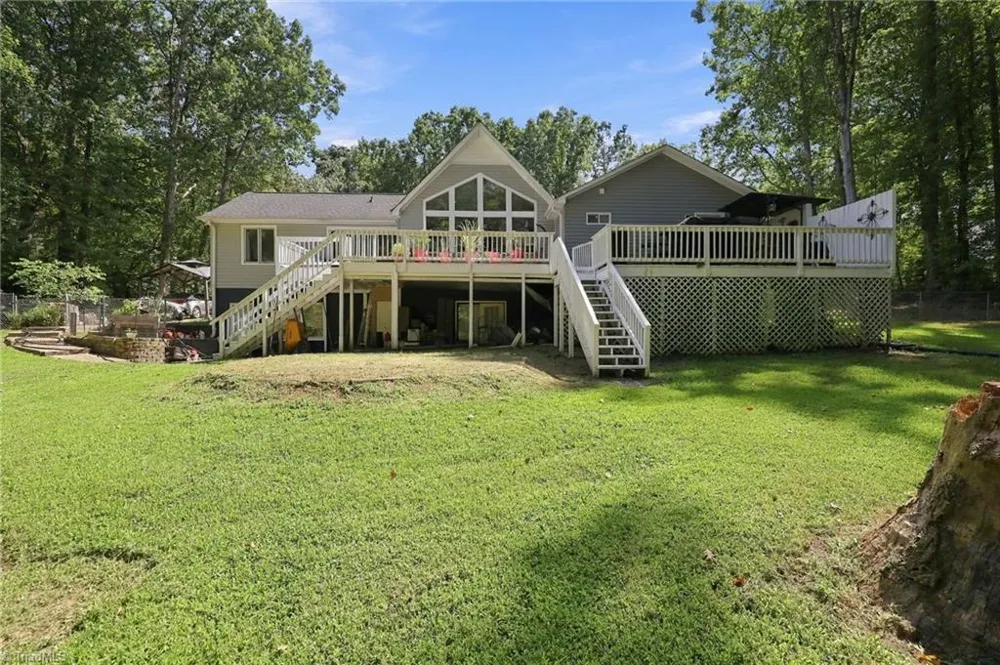 5616 Cates Drive Greensboro, NC 27409