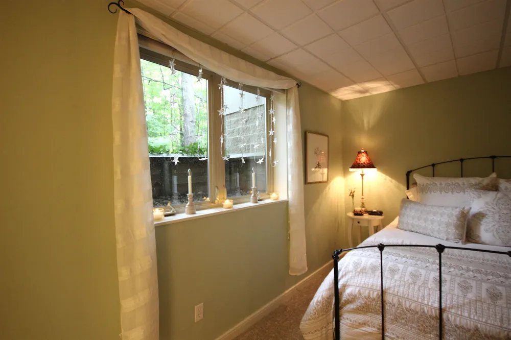 12055 S Woodwinds Circle Elmwood Charter Township, MI 49684