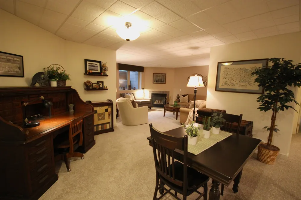 12055 S Woodwinds Circle Elmwood Charter Township, MI 49684