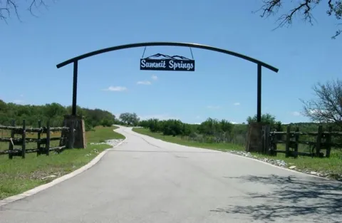 SUMMIT SPRINGS DRIVE