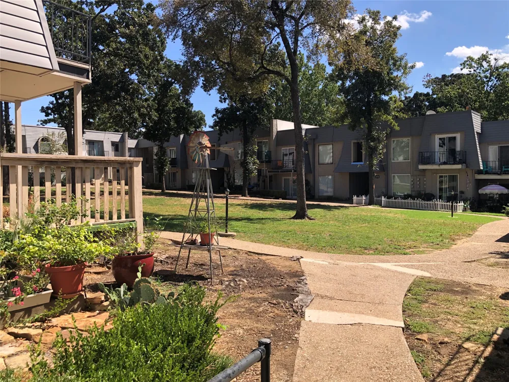 4830 E 68th Street #144 Tulsa, OK 74136