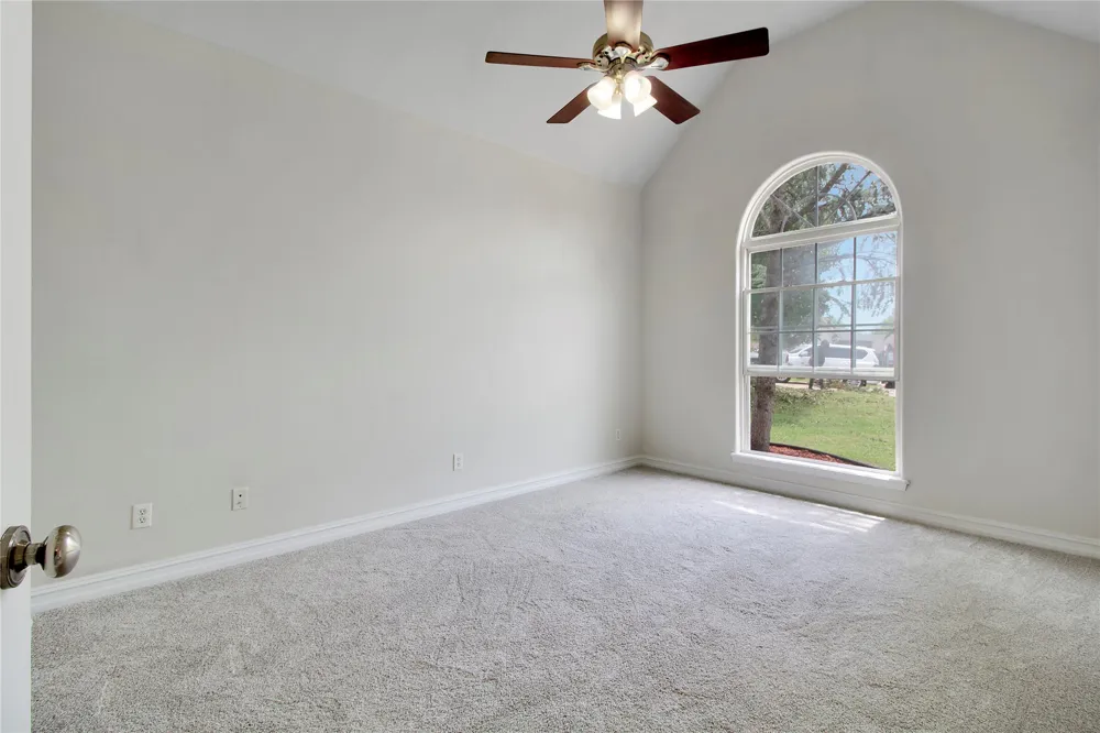 2602 SW Wolf Run Drive Claremore, OK 74019