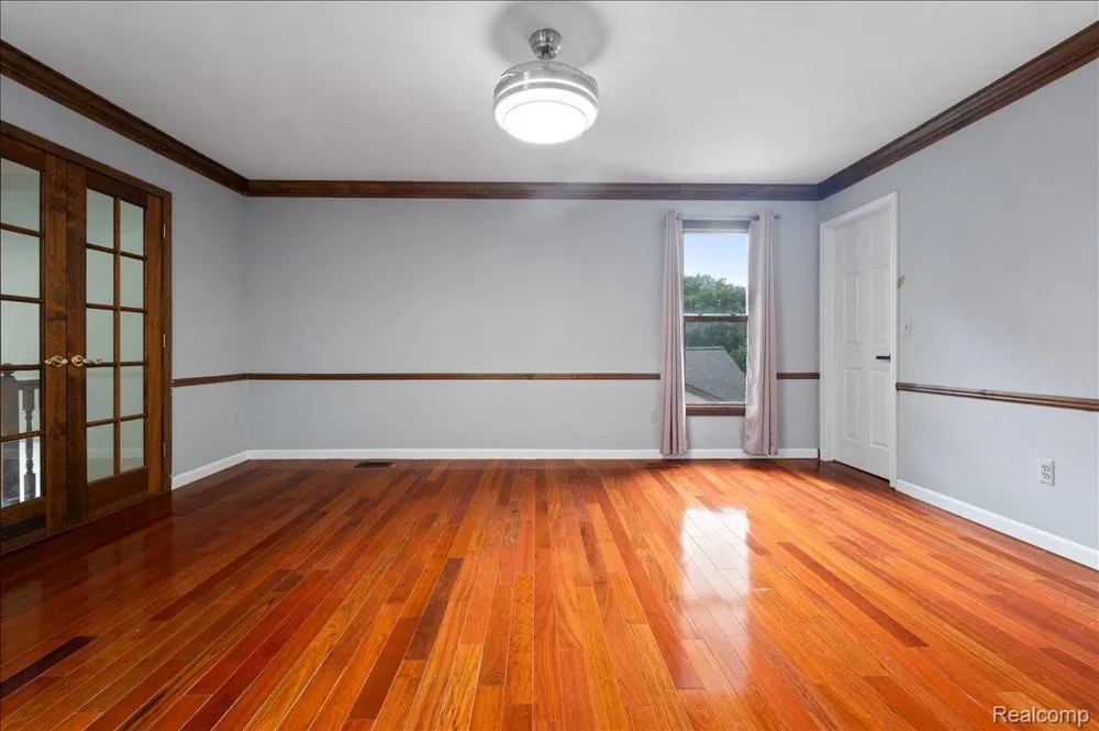 2196 Willow Leaf Drive Rochester Hills City, MI 48309