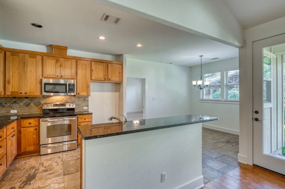 706 Rogart Drive Spicewood, TX 78669
