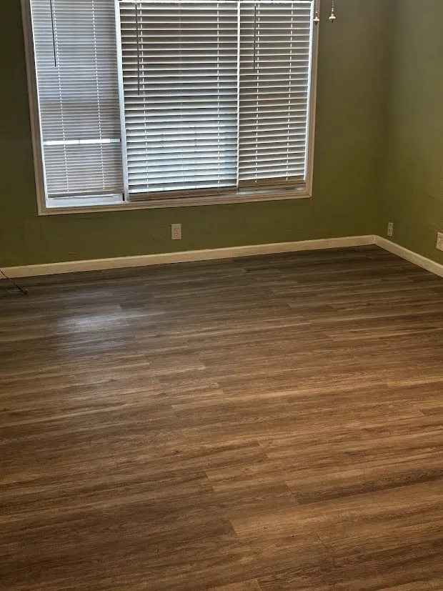 202 E Carolyn Drive Garland, TX 75041