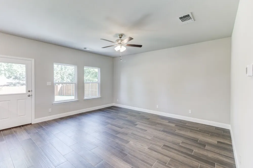 789 WA Denton Drive Van Alstyne, TX 75495