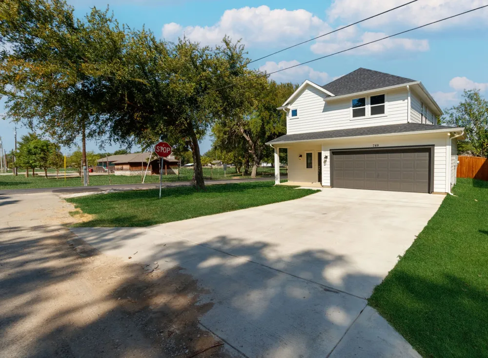 789 WA Denton Drive Van Alstyne, TX 75495