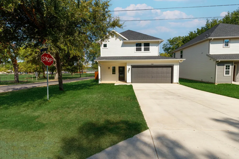 789 WA Denton Drive Van Alstyne, TX 75495
