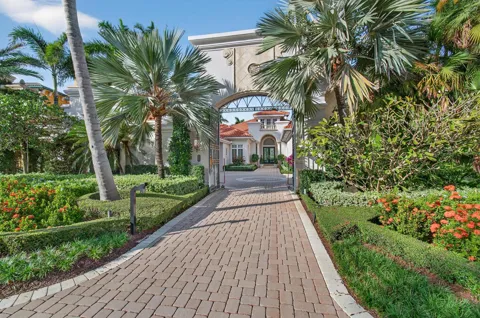 331 MIZNER LAKE ESTATES DRIVE