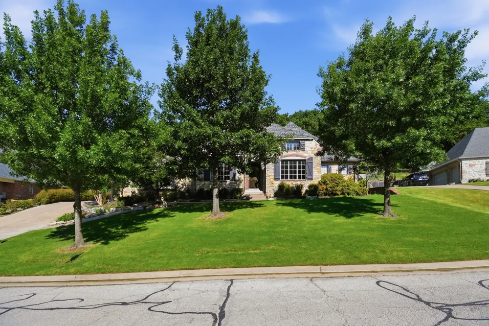 12316 S 16th Street Jenks, OK 74037