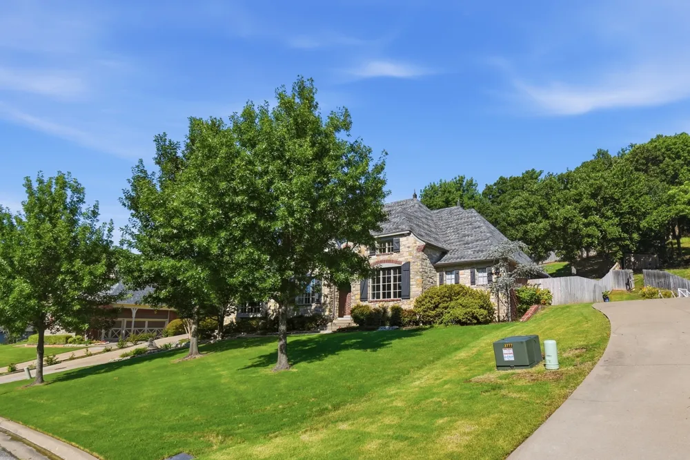 12316 S 16th Street Jenks, OK 74037