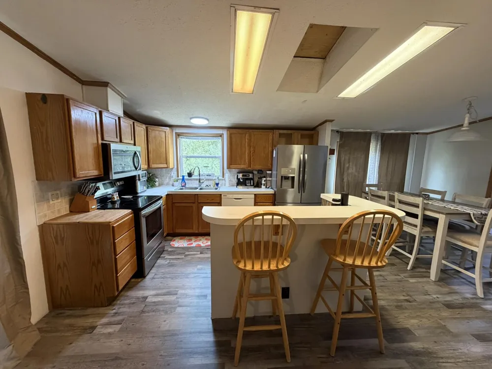 40 S Pine Street Breedsville Village, MI 49056