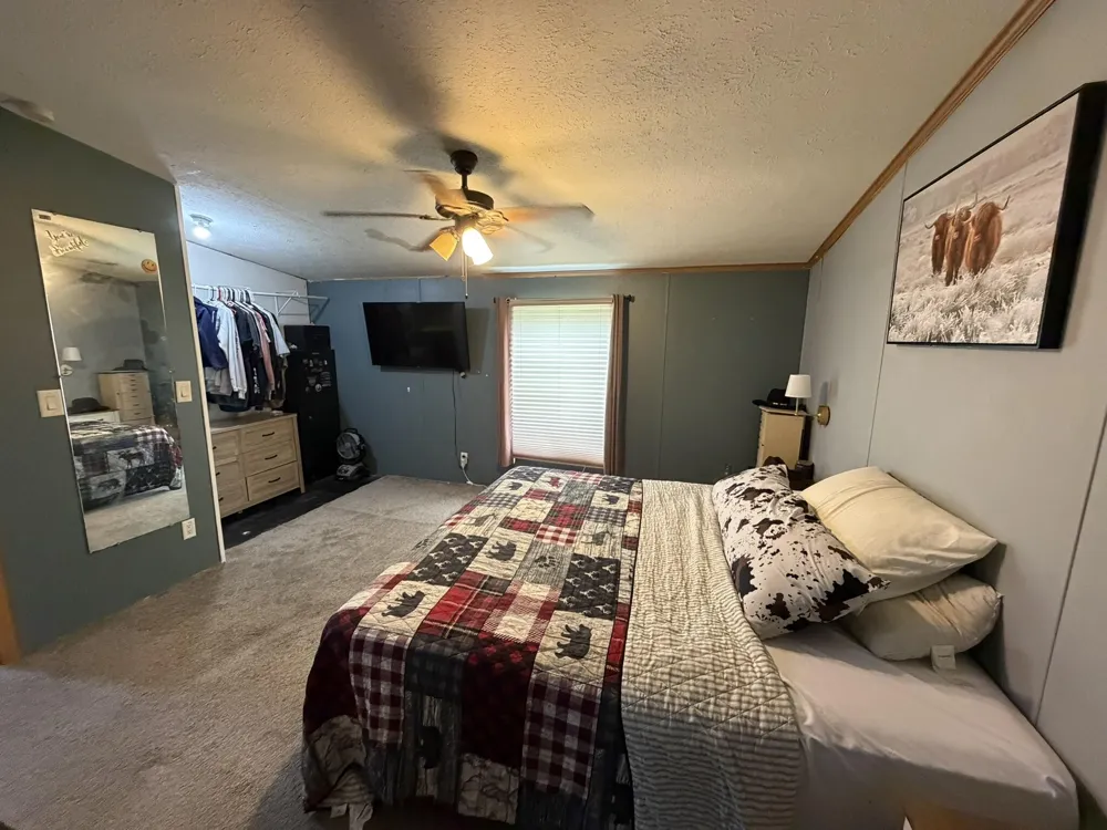 40 S Pine Street Breedsville Village, MI 49056