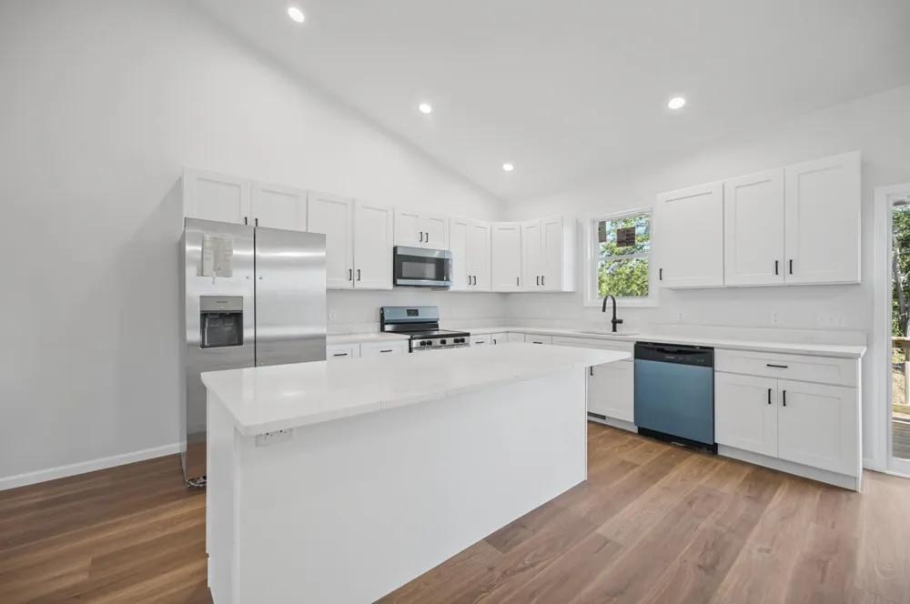 303 Mimz Court Bangor City, MI 49013