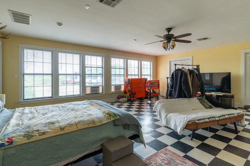 485 FM 672 Dale, TX 78616