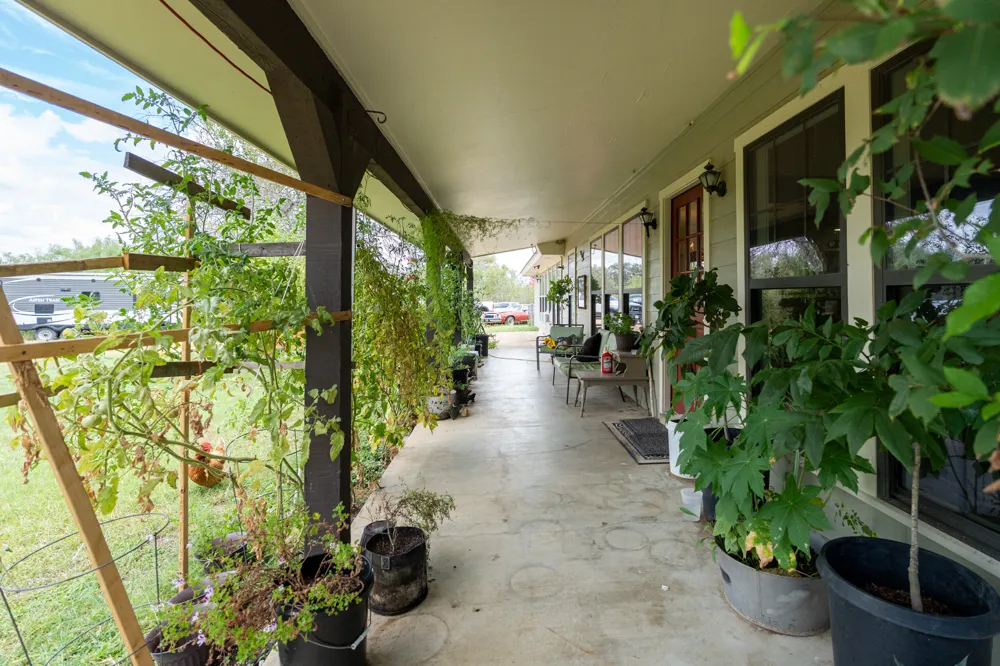 485 FM 672 Dale, TX 78616