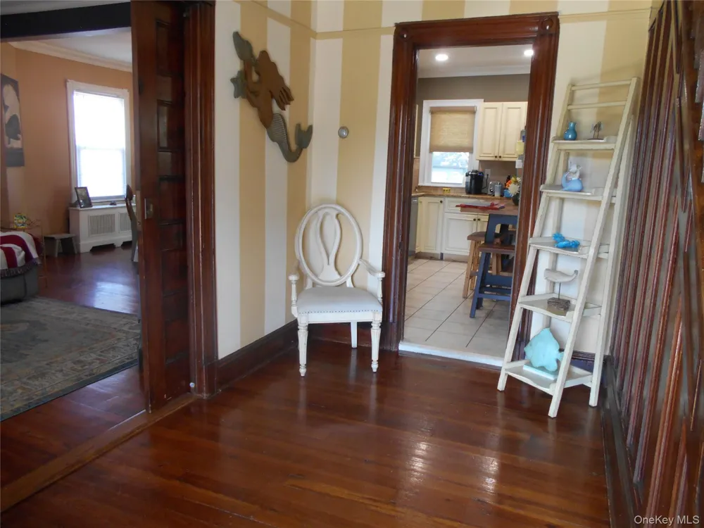 28 Centre Avenue East Rockaway, NY 11518