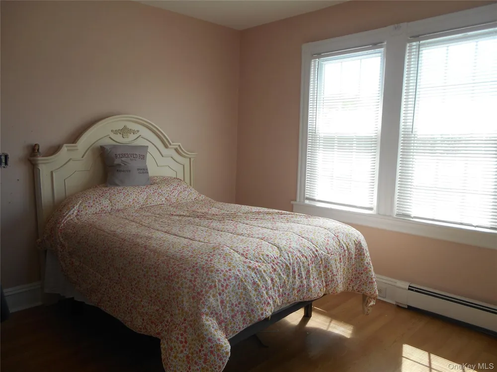 28 Centre Avenue East Rockaway, NY 11518