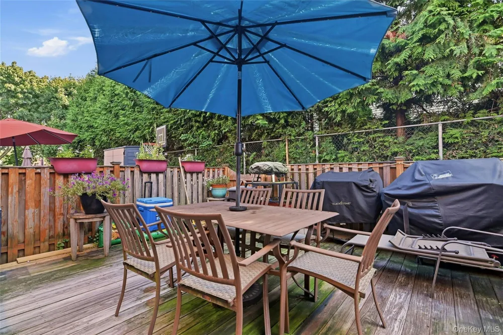1810 Front Street #49 East Meadow, NY 11554