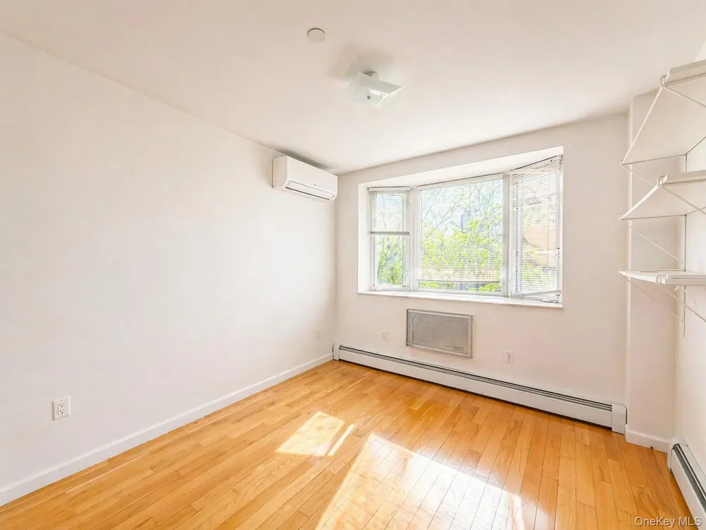 93-05 37th Avenue #2B Jackson Heights, NY 11372
