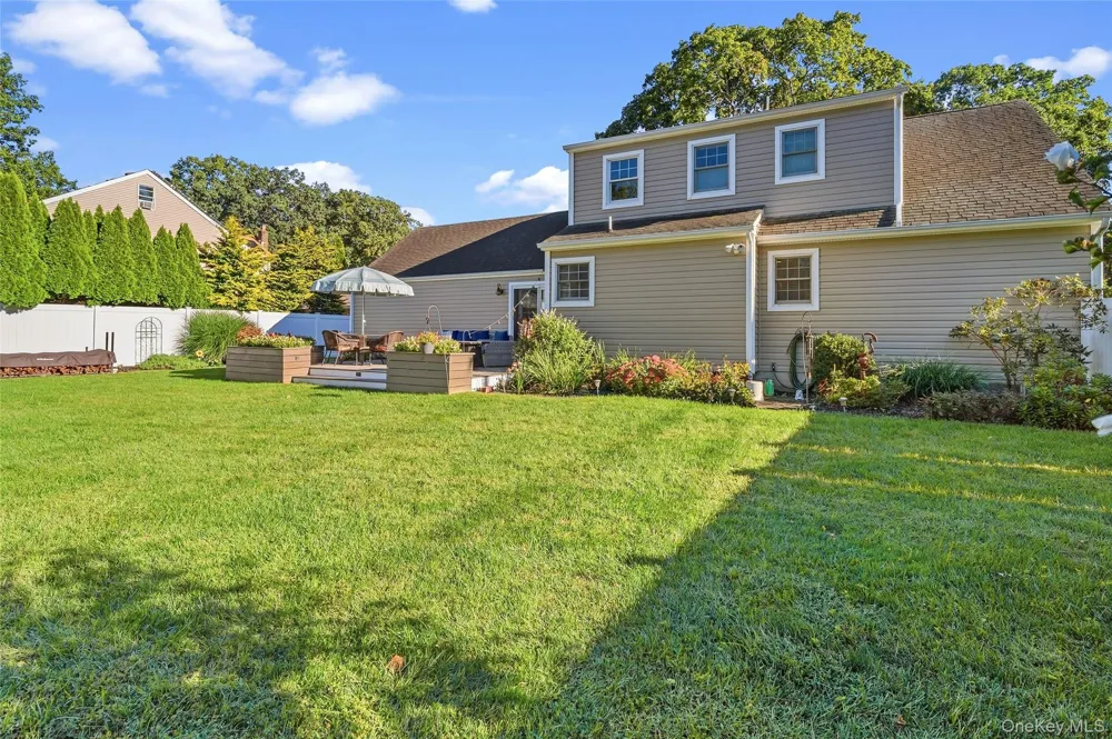 225 Harrison Avenue Miller Place, NY 11764