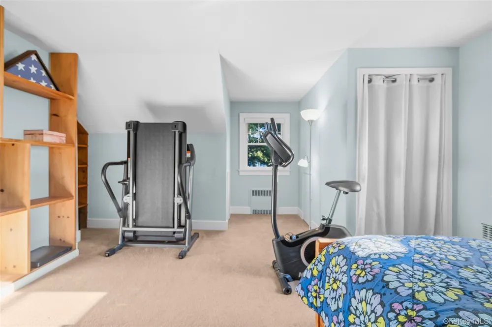 225 Harrison Avenue Miller Place, NY 11764