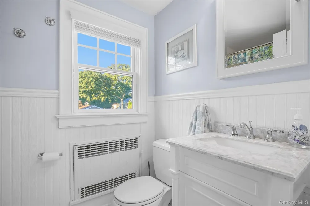 225 Harrison Avenue Miller Place, NY 11764