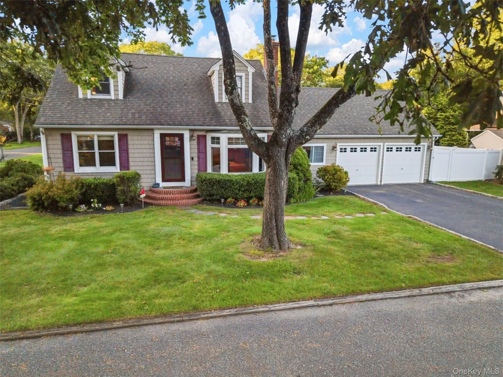 225 Harrison Avenue Miller Place, NY 11764