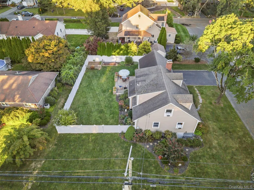 225 Harrison Avenue Miller Place, NY 11764