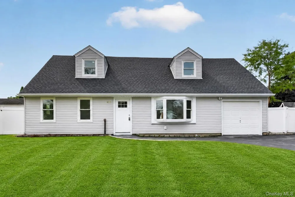 42 Clymer Street Port Jefferson Station, NY 11776