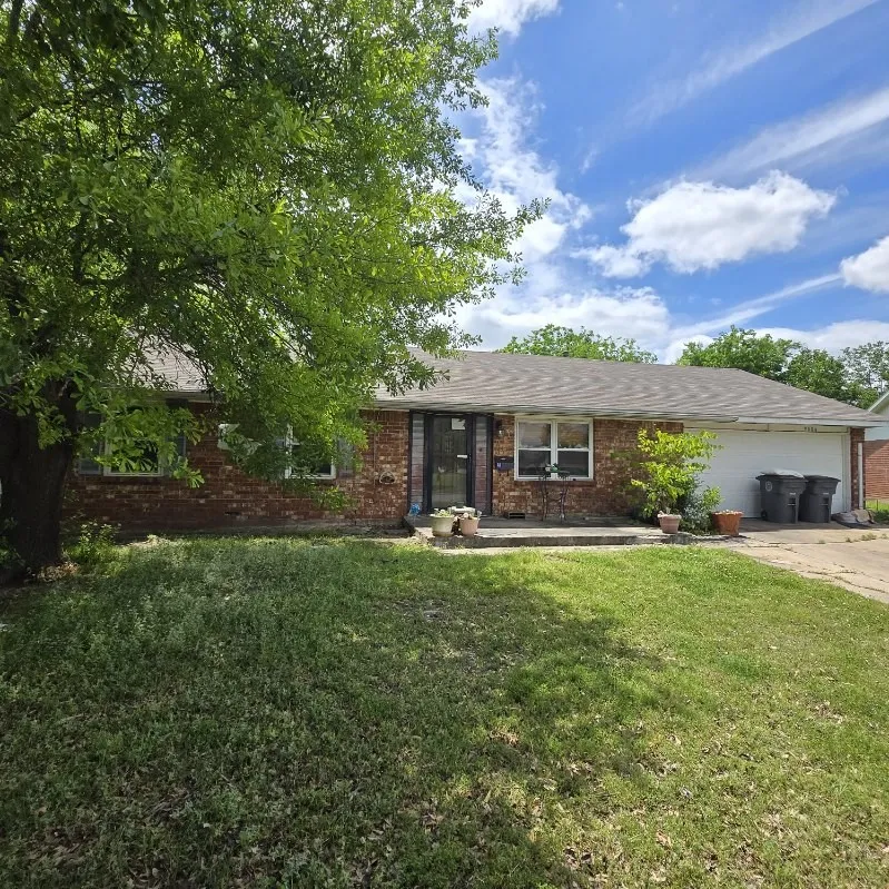 9006 E 48th Place Tulsa, OK 74145