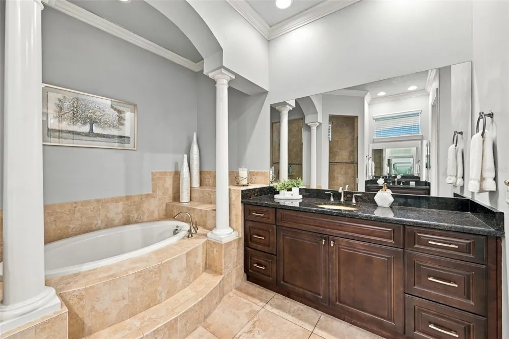 510 CREEKSIDE COURT Safety Harbor, FL 34695