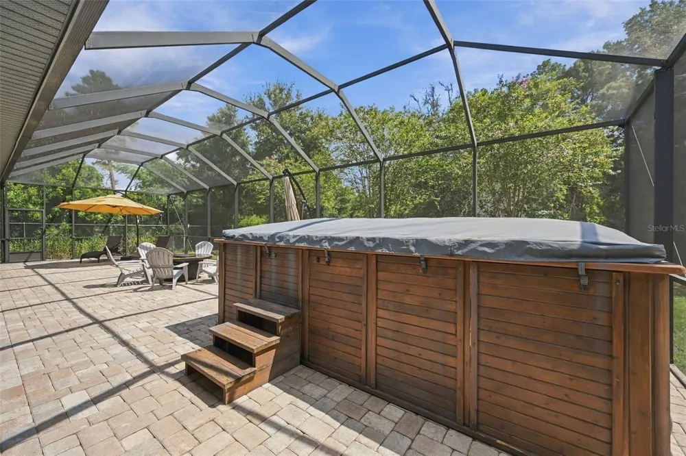510 CREEKSIDE COURT Safety Harbor, FL 34695