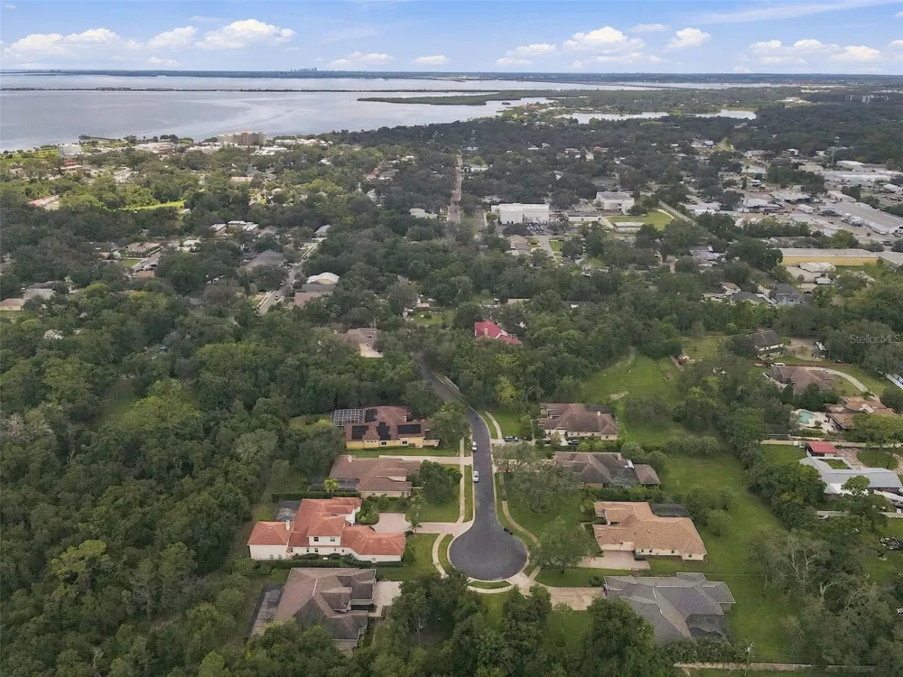 510 CREEKSIDE COURT Safety Harbor, FL 34695