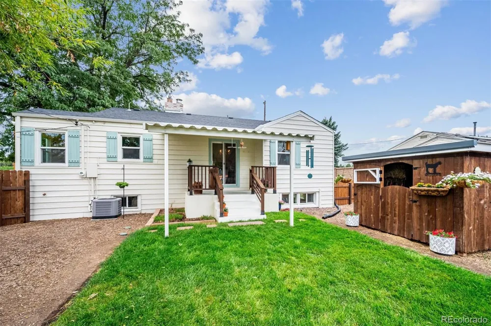 9555 W 6th Avenue Lakewood, CO 80215
