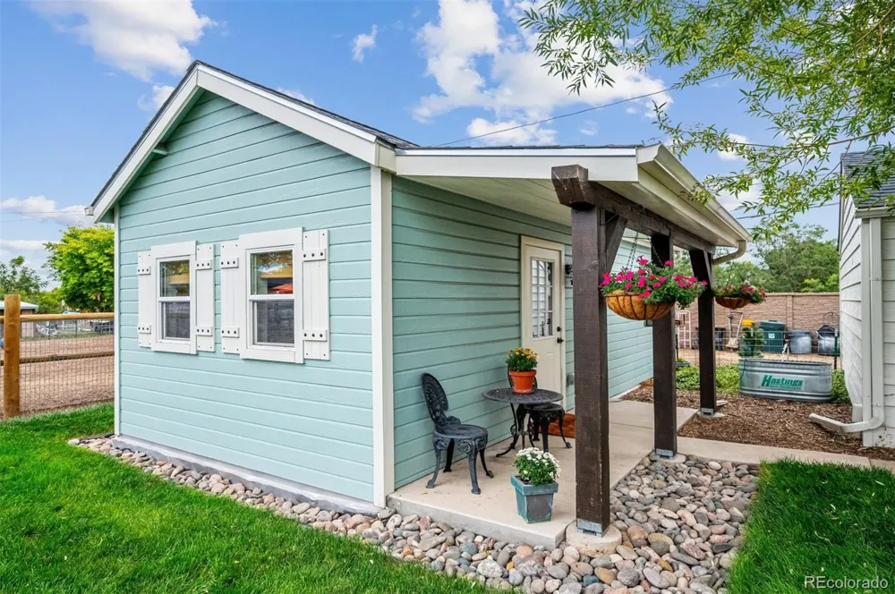 9555 W 6th Avenue Lakewood, CO 80215