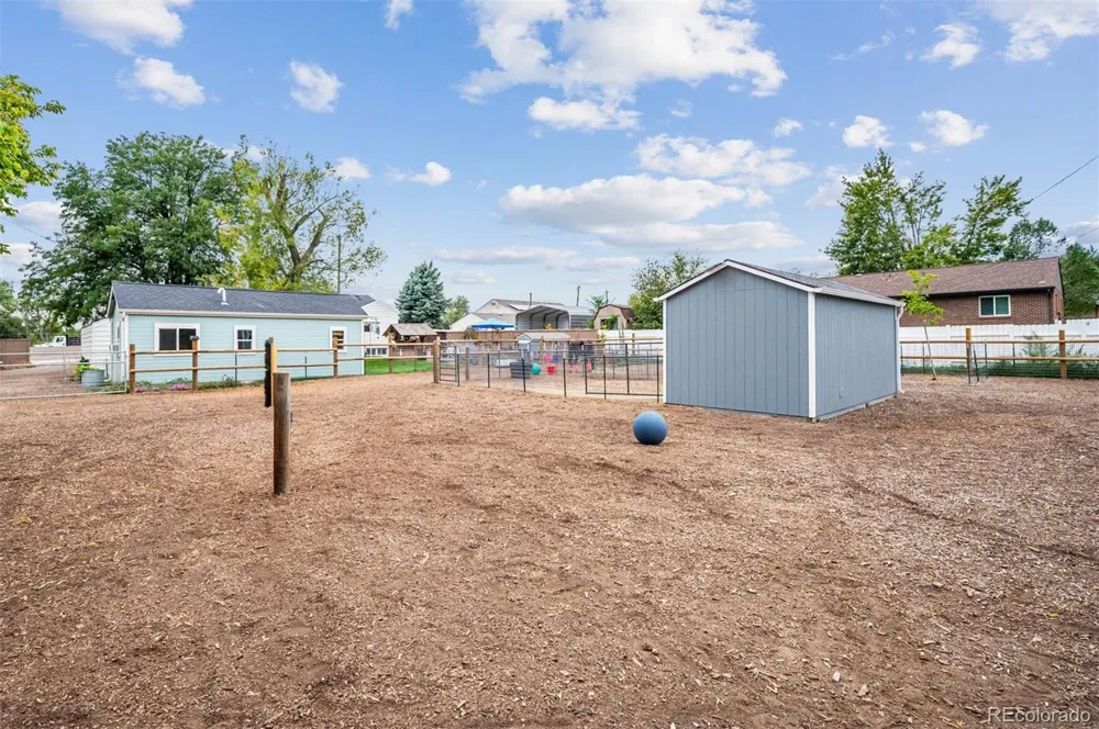 9555 W 6th Avenue Lakewood, CO 80215