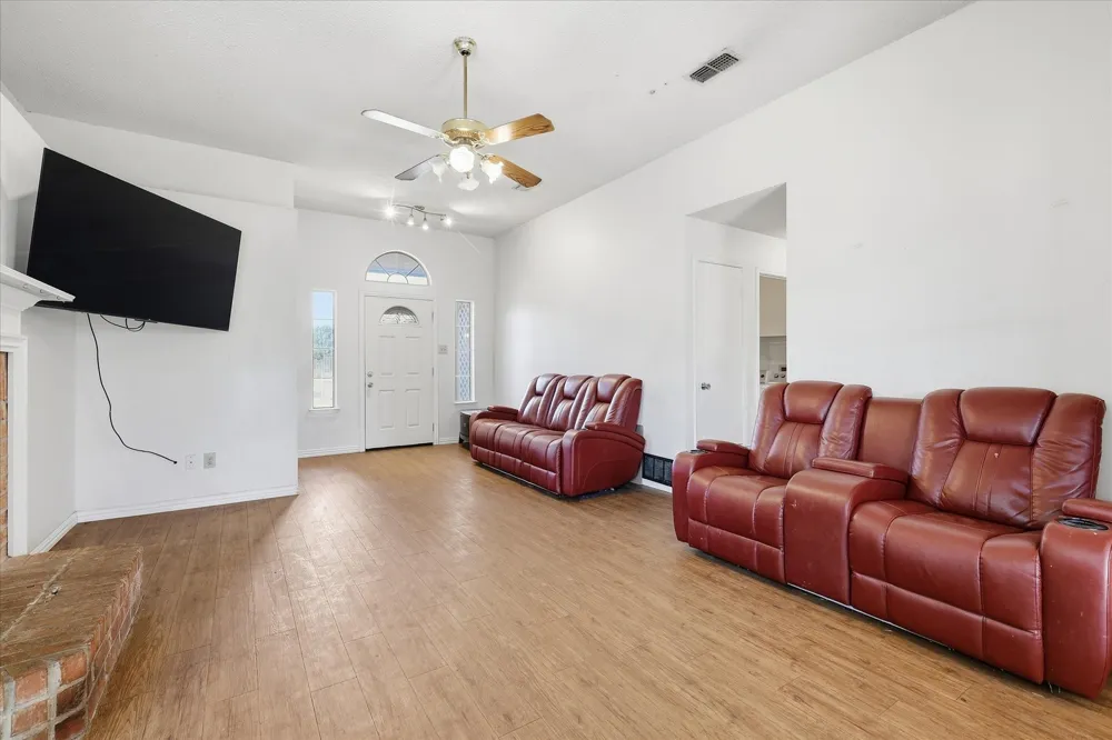 311 Alyse Road Roanoke, TX 76262