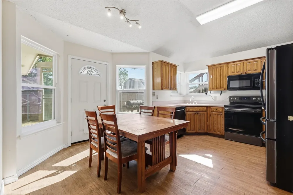311 Alyse Road Roanoke, TX 76262
