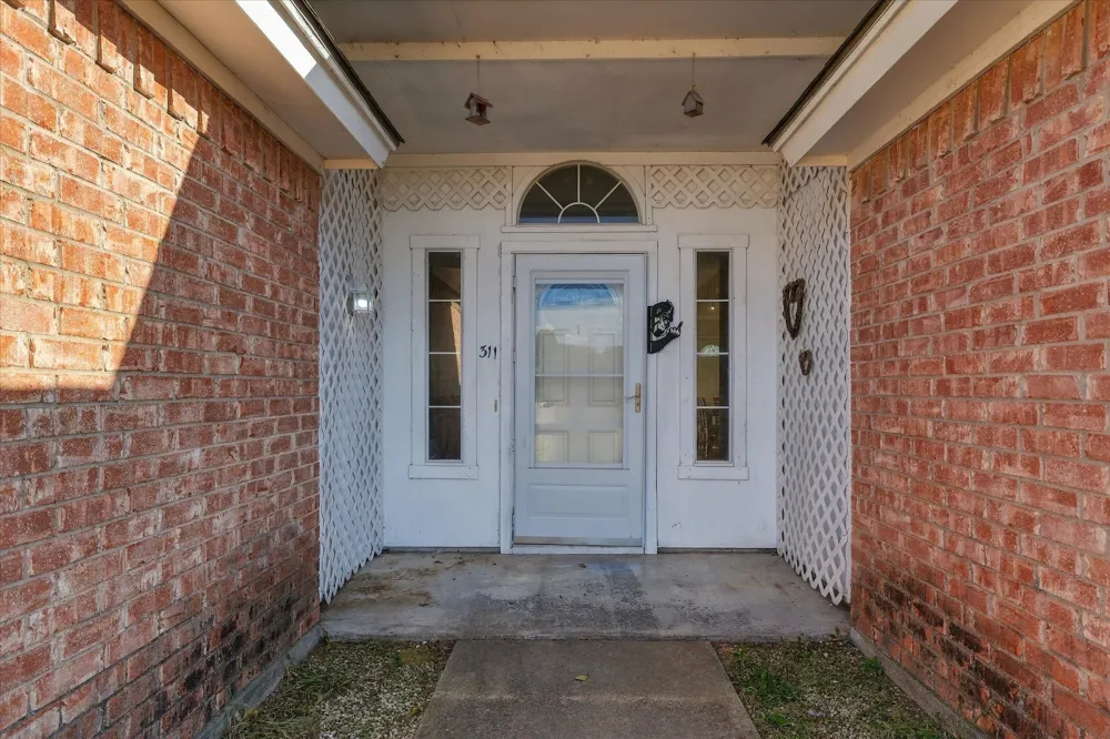 311 Alyse Road Roanoke, TX 76262