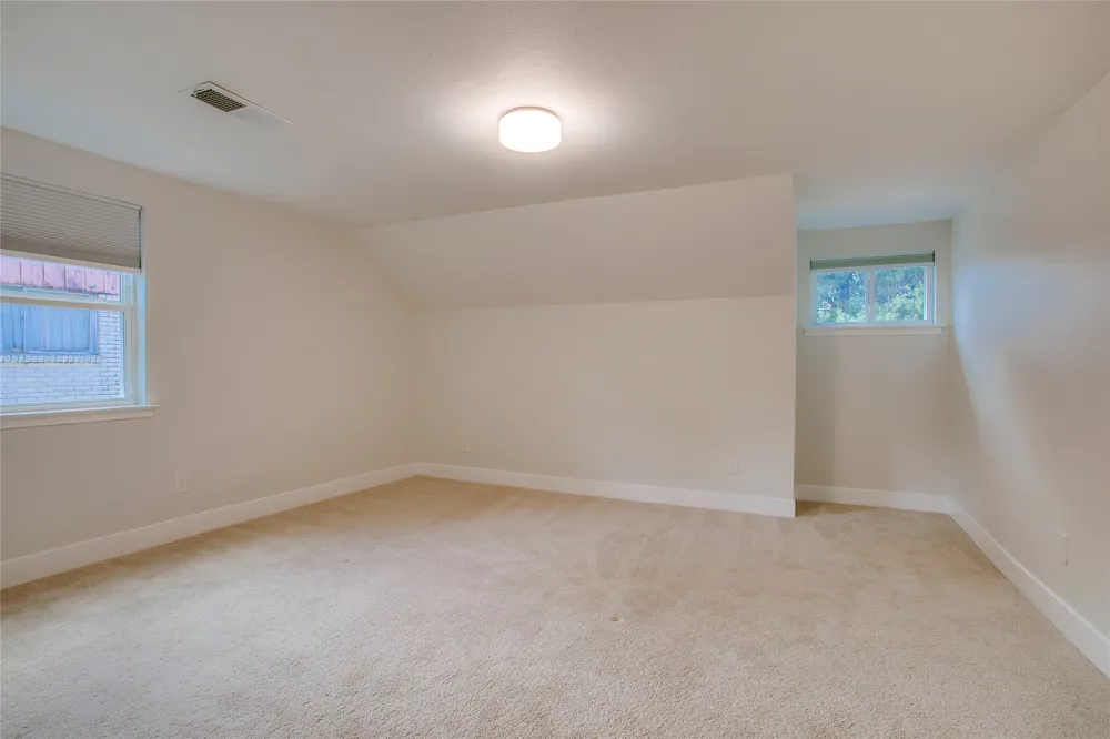 1611 Windchime Drive Dallas, TX 75224