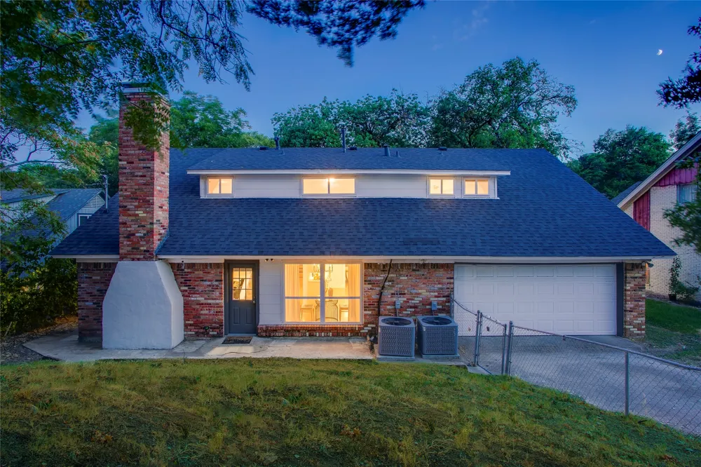 1611 Windchime Drive Dallas, TX 75224