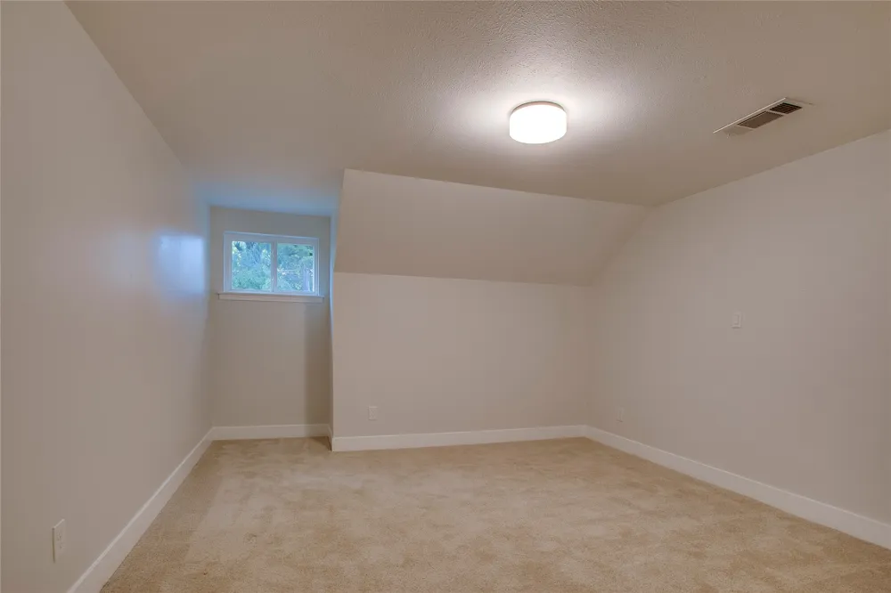 1611 Windchime Drive Dallas, TX 75224