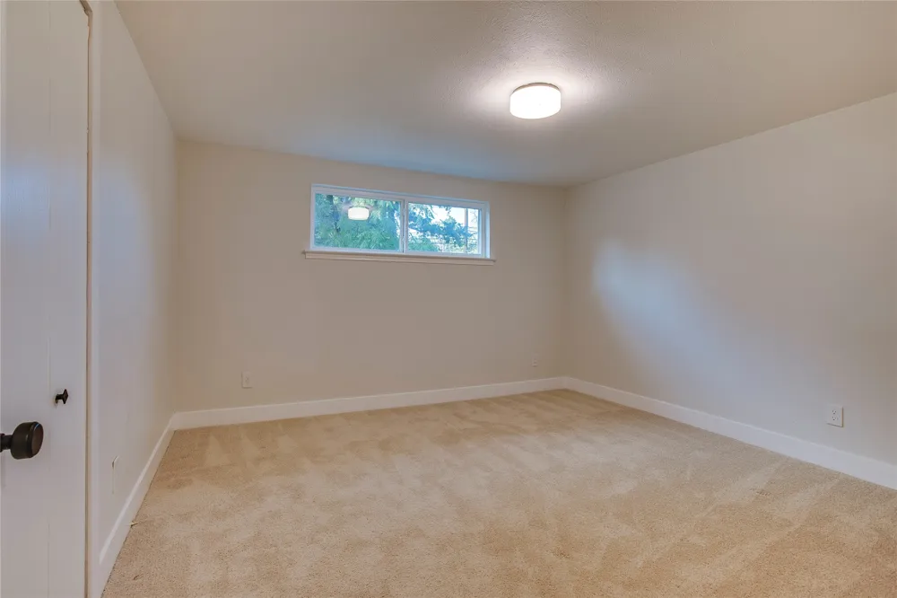 1611 Windchime Drive Dallas, TX 75224