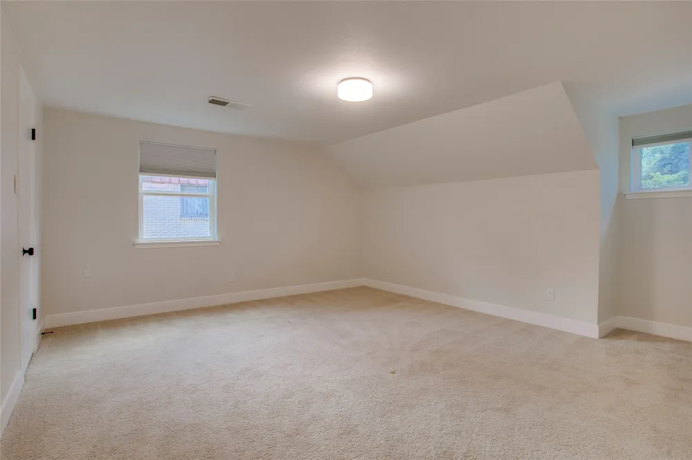 1611 Windchime Drive Dallas, TX 75224